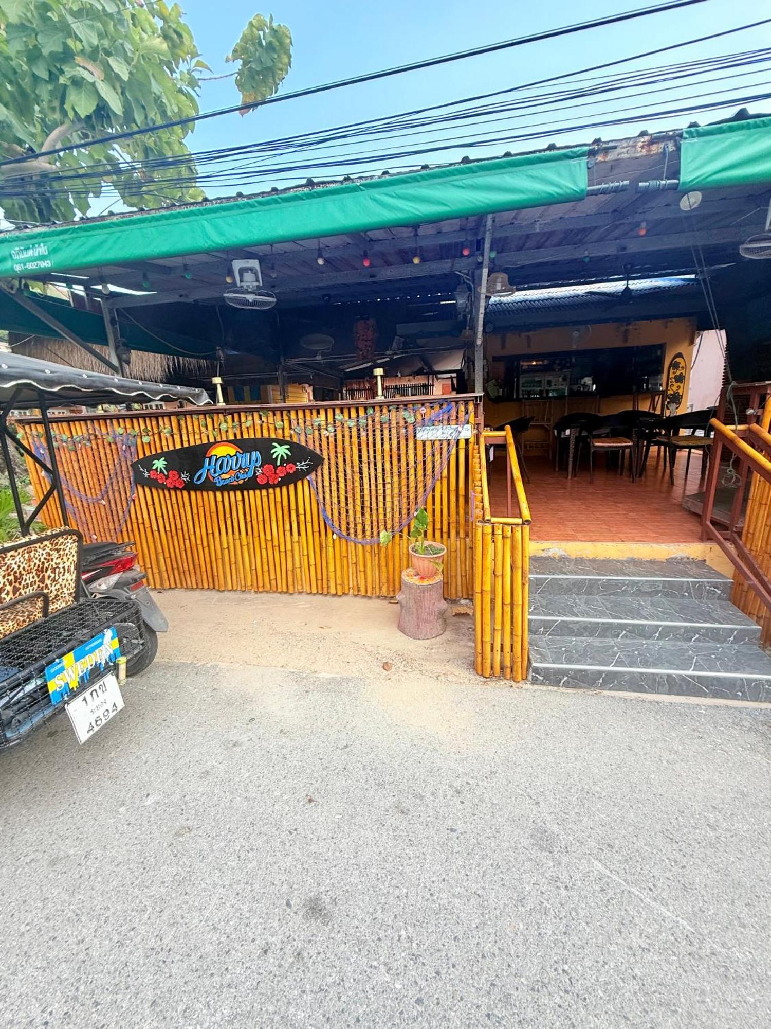 Harry'S Beach Club บ้านเพ ภายนอก รูปภาพ