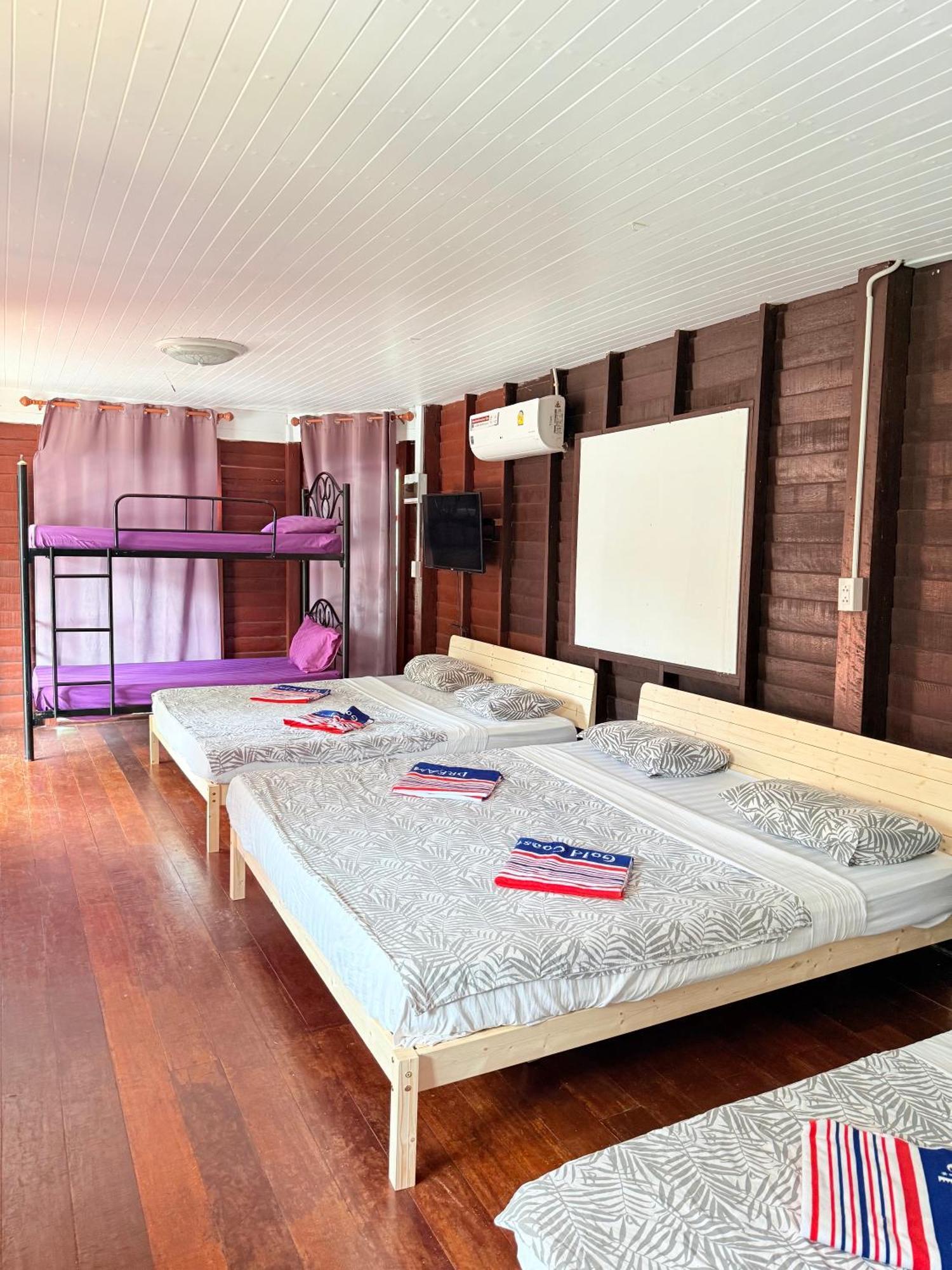Harry'S Beach Club บ้านเพ ภายนอก รูปภาพ